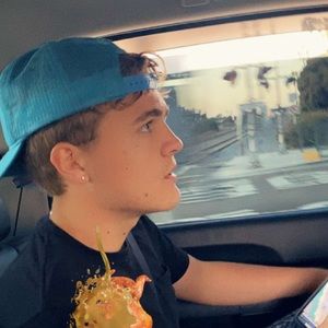 Meet your Posher, Kyan